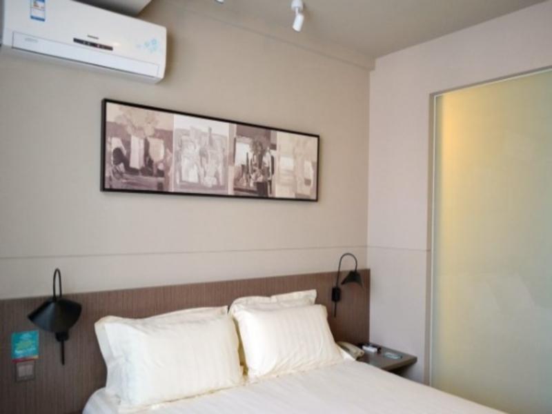 Jinjiang Inn Zhengzhou Wanda Plaza Huashan Road Bagian luar foto